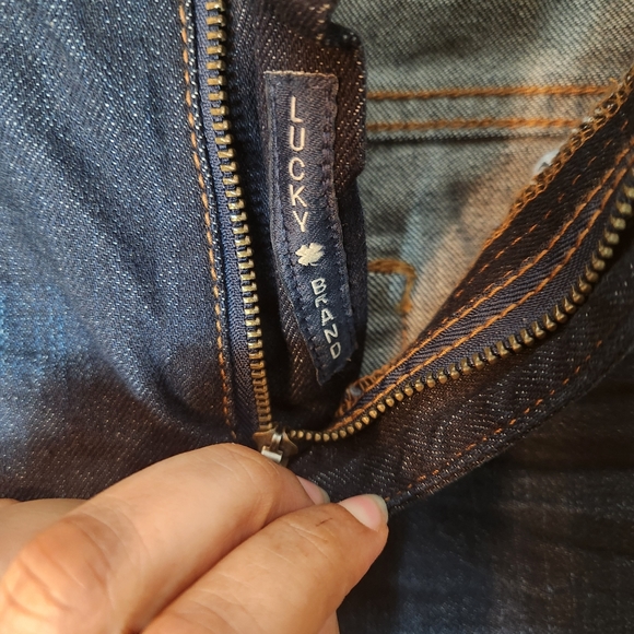 Lucky Brand Authentic Skinny Jeans - Picture 8 of 15